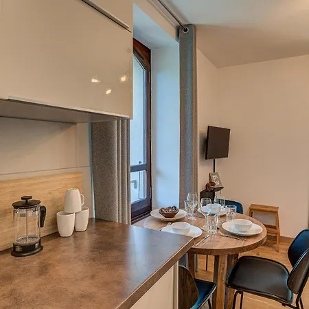 La Roseraie - Alpes Travel - Daire